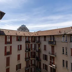 Appartement Beplace In De Angeli, Milan